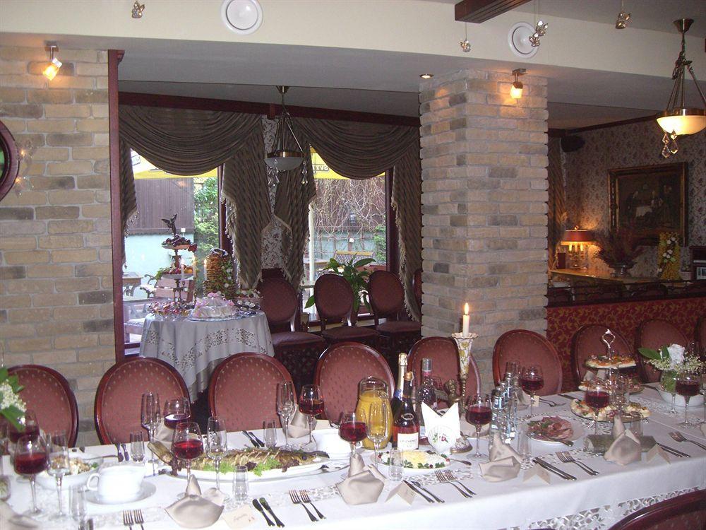 Jure Hotel Palanga Buitenkant foto