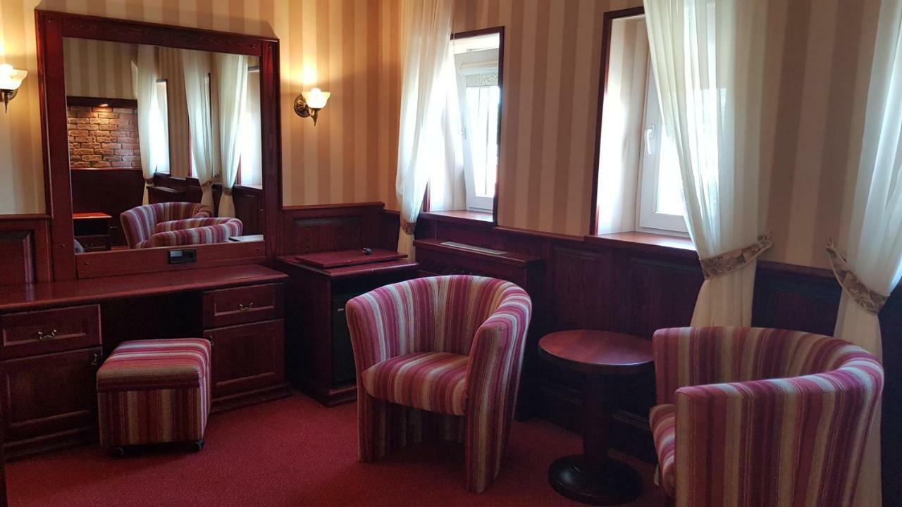 Jure Hotel Palanga Buitenkant foto
