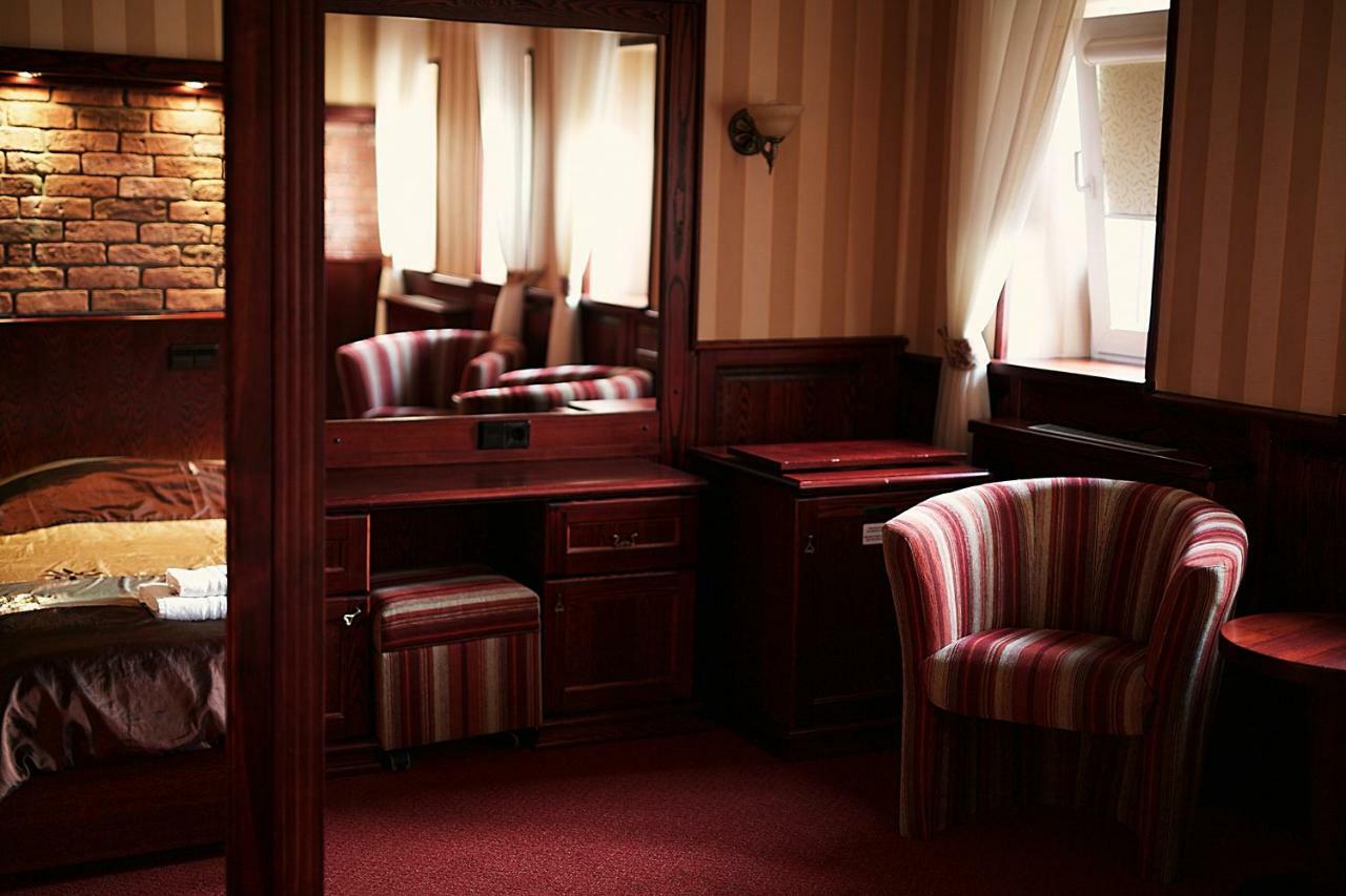Jure Hotel Palanga Buitenkant foto
